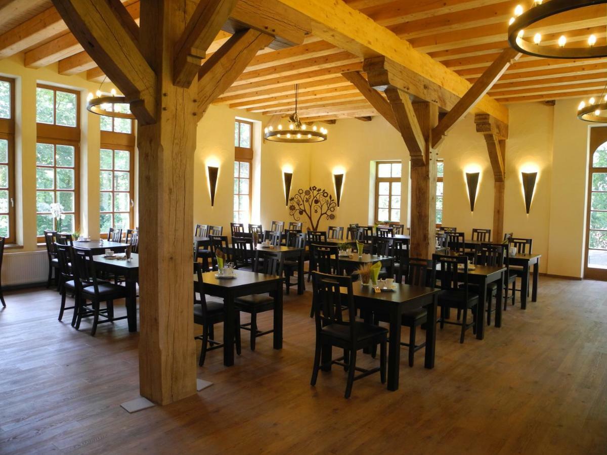 Gaestehof Cafe Im Schafstall Barsinghausen Exterior photo